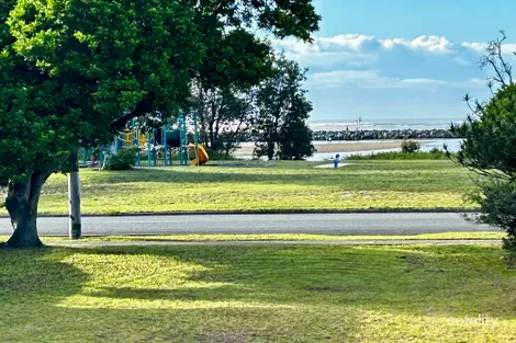 Property photo of 35 Minamurra Drive Harrington NSW 2427