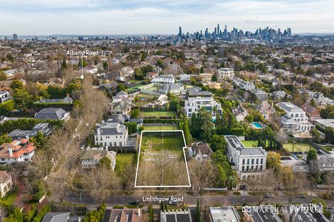 11 Linlithgow Rd, Toorak, VIC 3142