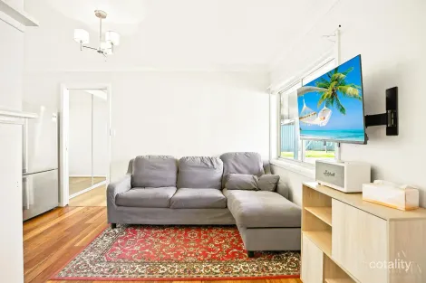 Property photo of 3 Bruce Street Merrylands West NSW 2160