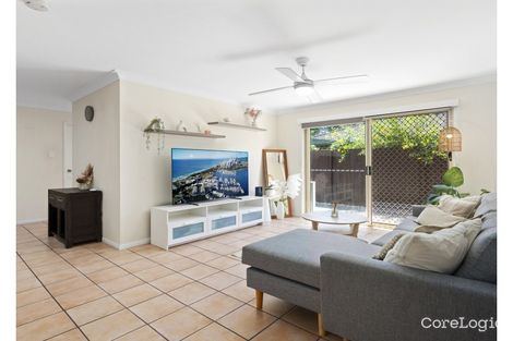 Property photo of 10 Cutter Court Helensvale QLD 4212