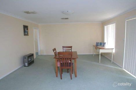 Property photo of 14 Paldi Crescent Glenfield Park NSW 2650