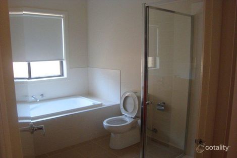 Property photo of 28 Elsmore Street Tarneit VIC 3029