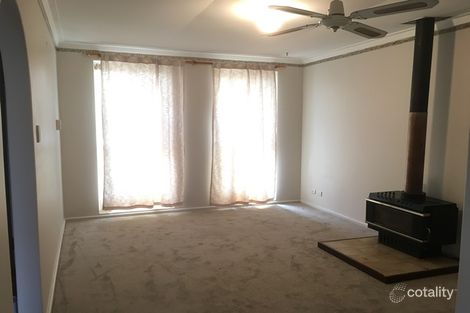 Property photo of 4 Moir Place Midvale WA 6056