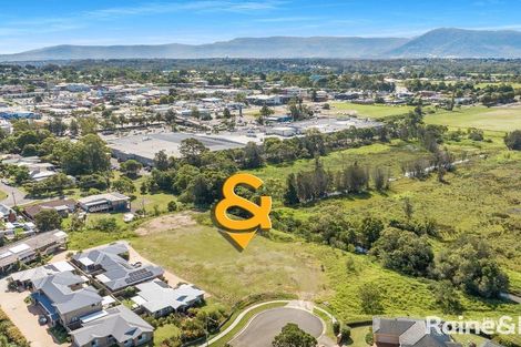 7 Dryden Cl, Nowra, NSW 2541