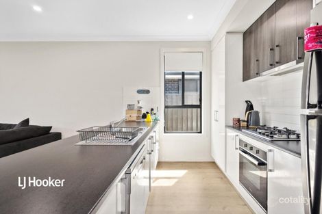 Property photo of 42 Gonis Circuit Evanston Gardens SA 5116