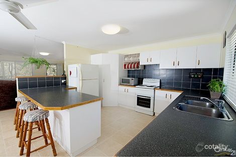 Property photo of 11 Donald Drive Curra QLD 4570