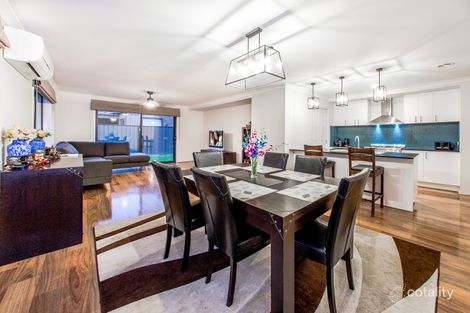 Property photo of 5 Bradshaw Way Clyde North VIC 3978