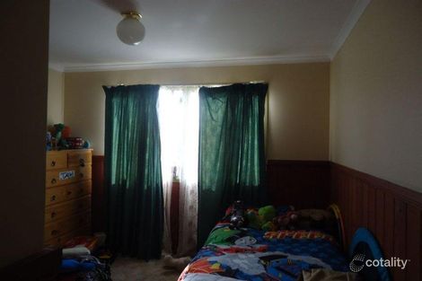 Property photo of 3 Isaac Smith Crescent Cranbourne VIC 3977