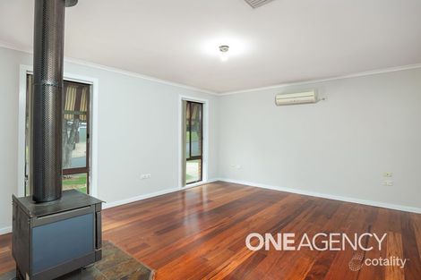 Property photo of 29 Truscott Drive Ashmont NSW 2650