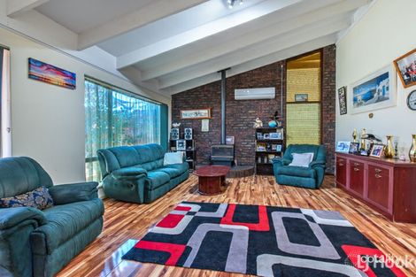 82 Carisbrooke St, Maddington, WA 6109