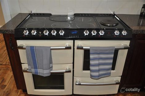 Property photo of 170-172 Farnell Street Forbes NSW 2871