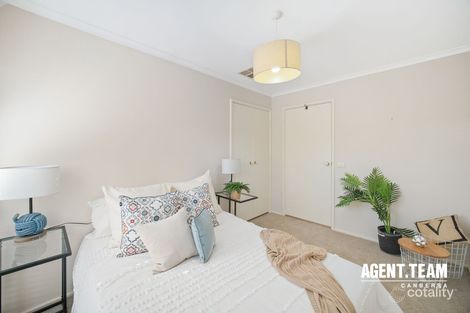 Property photo of 24 Hayward Street Macgregor ACT 2615