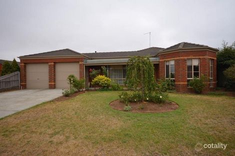 17 Shari Dr, Delacombe, VIC 3356