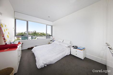 Property photo of 972/1 Newstead Terrace Newstead QLD 4006