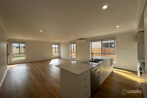 12 Pandorea St, Beveridge, VIC 3753