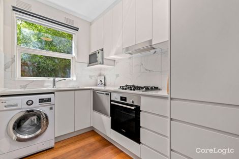 Property photo of 15/10 Acland Street St Kilda VIC 3182