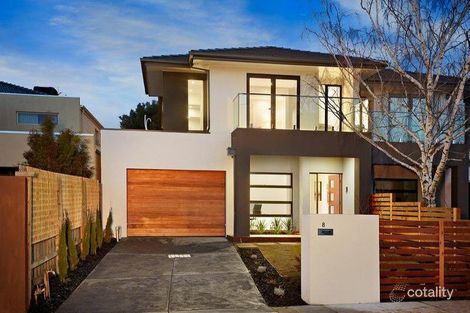 8b Allanby Gr, Bentleigh East, VIC 3165