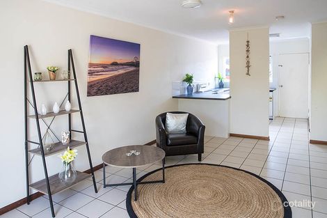 Property photo of 9/6-10 Palm Street Holloways Beach QLD 4878