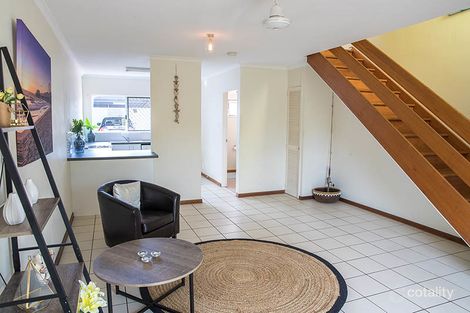 Property photo of 9/6-10 Palm Street Holloways Beach QLD 4878