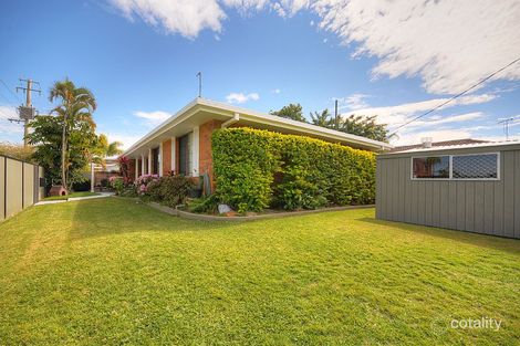 Property photo of 24 Vatakoula Parade Mermaid Waters QLD 4218