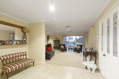 Property photo of 14 Angus Court Oakleigh South VIC 3167