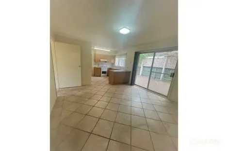 Property photo of 33 Bayview Crescent Hoppers Crossing VIC 3029