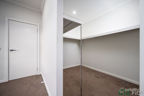 Property photo of 11 Mulloway Drive Point Cook VIC 3030