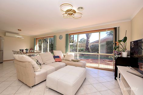 Property photo of 12 Atherton Close Aspendale Gardens VIC 3195