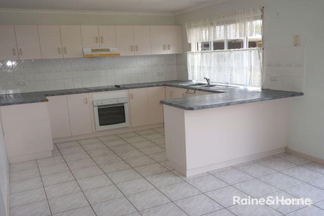 Property photo of 5 John Court Andergrove QLD 4740