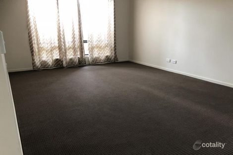 Property photo of 23 Marshy Avenue Cranbourne East VIC 3977