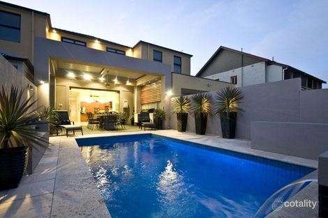 Property photo of 250D Seaview Road Henley Beach SA 5022