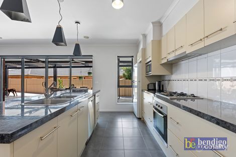 Property photo of 10 Sandhurst Drive California Gully VIC 3556