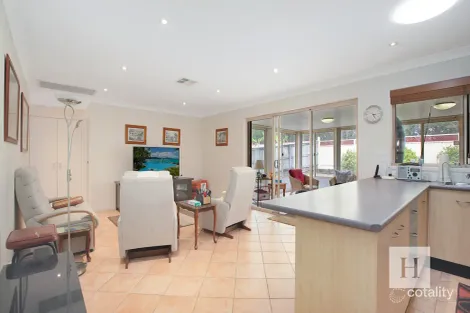 Property photo of 4 Tristram Close Lake Haven NSW 2263