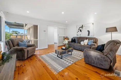 Property photo of 11 Durham Crescent Hoppers Crossing VIC 3029