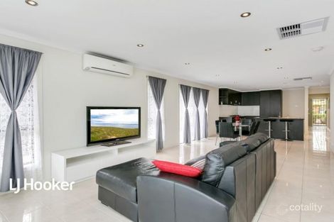 Property photo of 8 Semillon Crescent Andrews Farm SA 5114