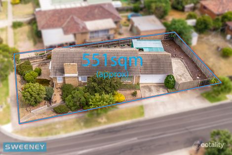 Property photo of 2 Warringa Crescent Hoppers Crossing VIC 3029