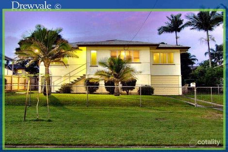 52 Chalfont St, Salisbury, QLD 4107