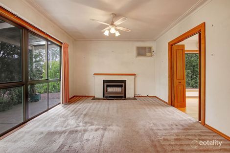 Property photo of 2 Little Avenue Hamlyn Heights VIC 3215