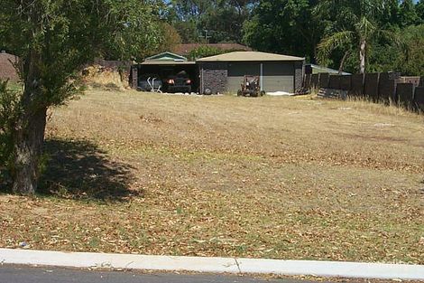 5 Dale St, Mount Nasura, WA 6112