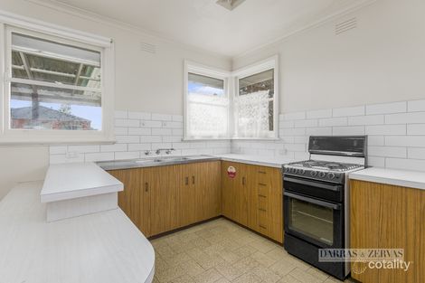 Property photo of 31 Roberts Avenue Mulgrave VIC 3170