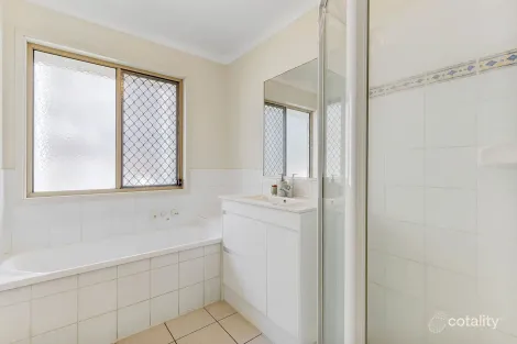 Property photo of 23 Kinchega Circuit Parkinson QLD 4115