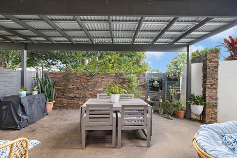 Property photo of 7/10-16 Salisbury Street Redland Bay QLD 4165