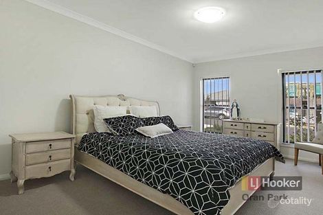 Property photo of 15 Richards Loop Oran Park NSW 2570