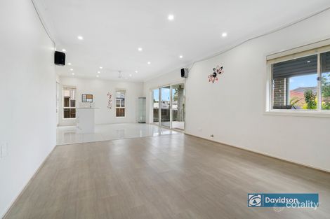 Property photo of 33 Gardiner Street Minto NSW 2566