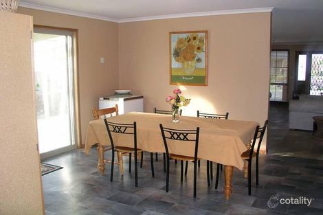 Property photo of 16 Norman Place Narre Warren VIC 3805