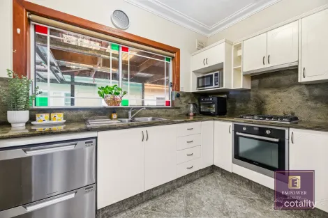 Property photo of 10 Marks Avenue Seven Hills NSW 2147