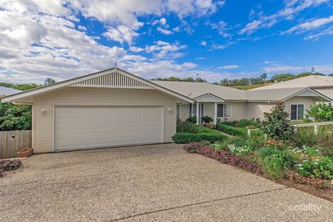 9 Bourne Cres, Woombye, QLD 4559
