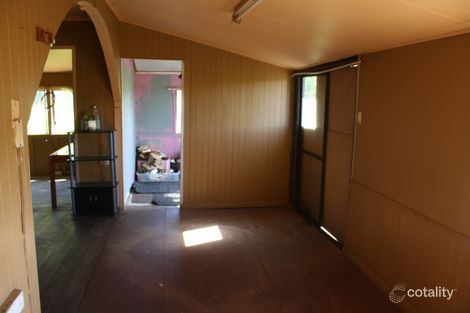 Property photo of 4 Galeas Road Bungadoo QLD 4671