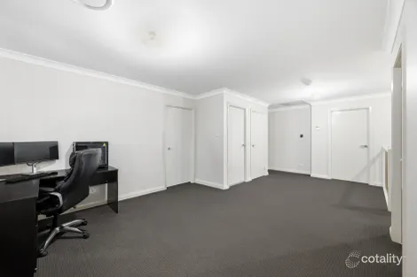 Property photo of 8 Owens Street Spring Farm NSW 2570