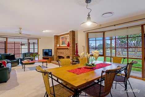 Property photo of 3 Hoddle Way Altona Meadows VIC 3028